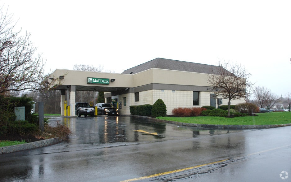 More Photos Of 1848 S Clinton Ave, Rochester Bank For Lease