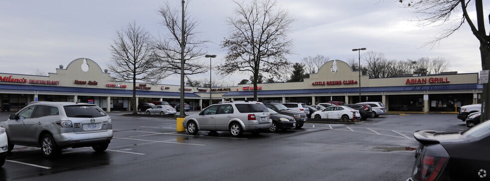 More Photos Of 6206-6230 Rolling Rd, Springfield Unknown For Lease