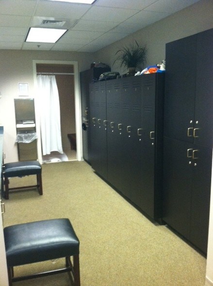More Photos Of 211 King St, Charleston Office For Lease