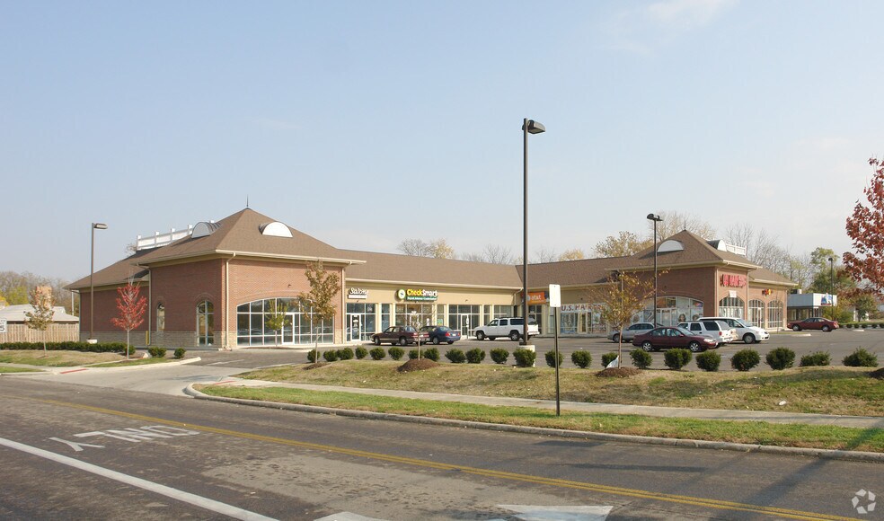 More Photos Of 3650-3674 E Main St, Whitehall Storefront For Lease