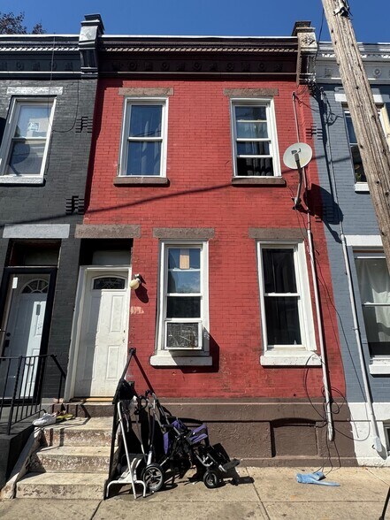 More Photos Of , Philadelphia Unknown For Sale