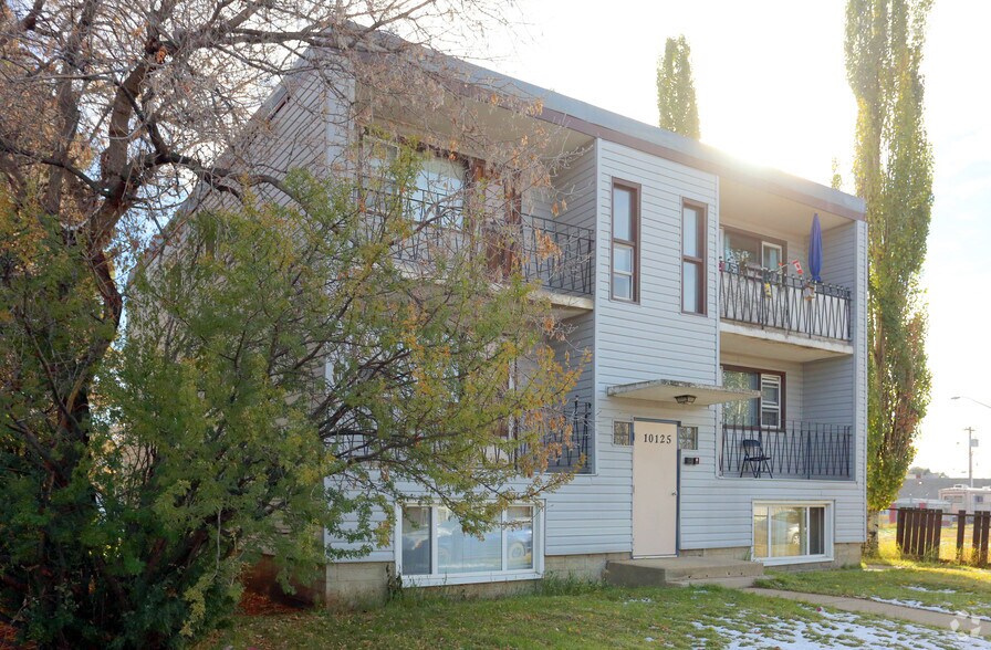 Primary Photo Of 10125 154th St NW, Edmonton Apartments For Sale