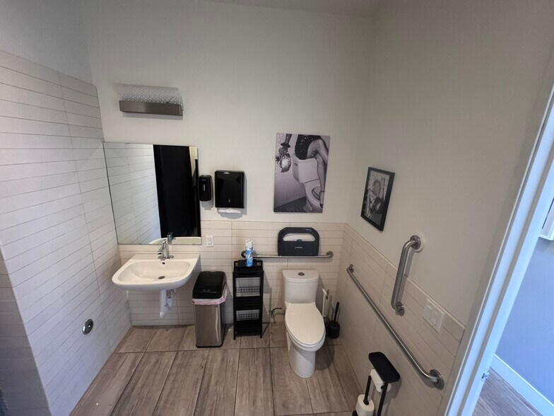 More Photos Of 7336 W Post Rd, Las Vegas Loft Creative Space For Lease