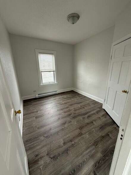 More Photos Of 47 Montgomery St, Pawtucket Apartments For Sale