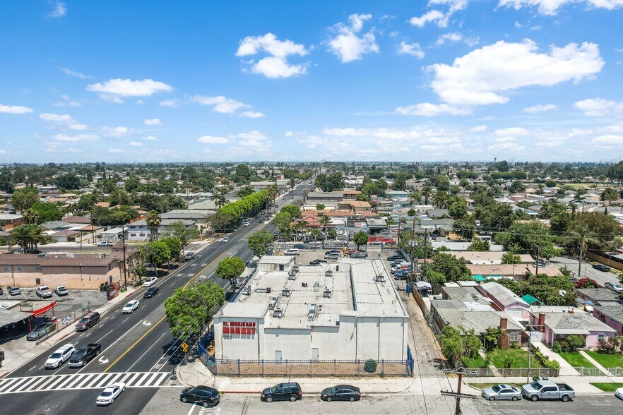 More Photos Of 1900 E Alondra Blvd, Compton Supermarket For Sale
