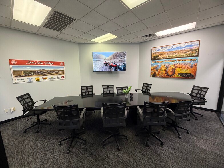 More Photos Of 4670 Polaris Ave, Las Vegas Office For Lease
