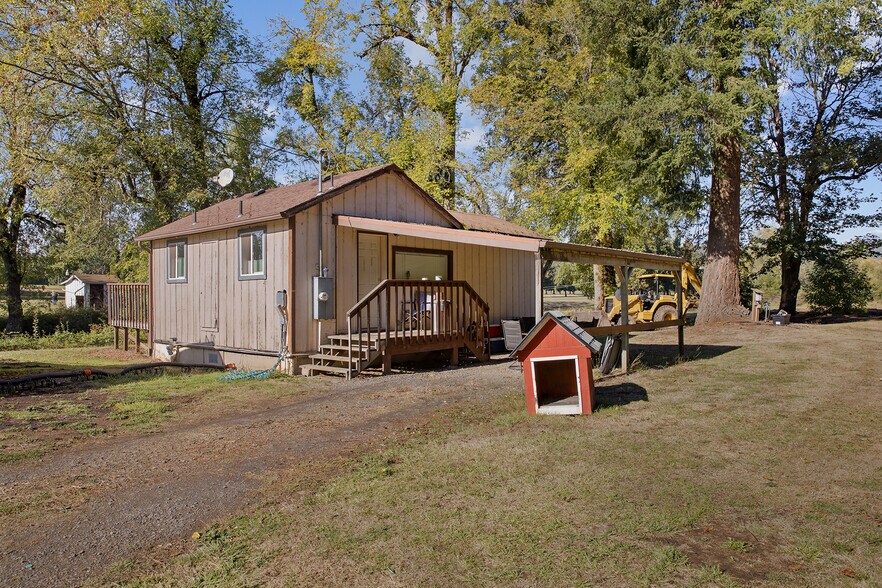 More Photos Of 26710 S Ranch Hills Rd, Mulino Golf Course Driving Range For Sale