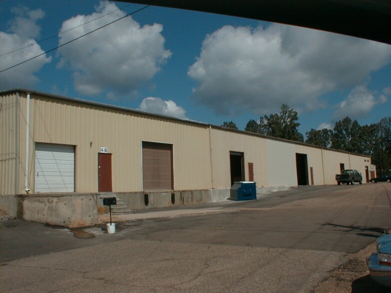 More Photos Of 5000 Highway 80 E, Pearl Warehouse For Lease