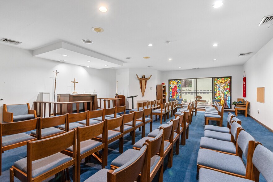 More Photos Of 7875 W McNab Rd, Tamarac Religious Facility For Sale