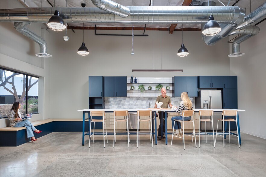 More Photos Of 5825 Oberlin Dr, San Diego Research And Development For Lease