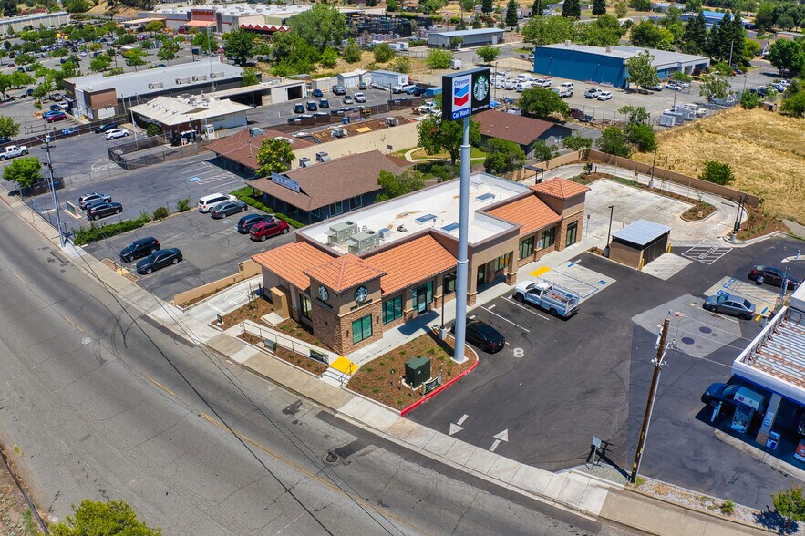 More Photos Of 2040 3rd St, Oroville Freestanding For Lease