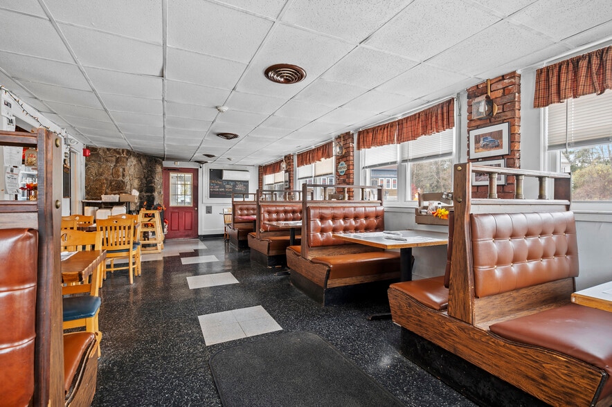 More Photos Of 405 Church St, Pascoag Restaurant For Sale