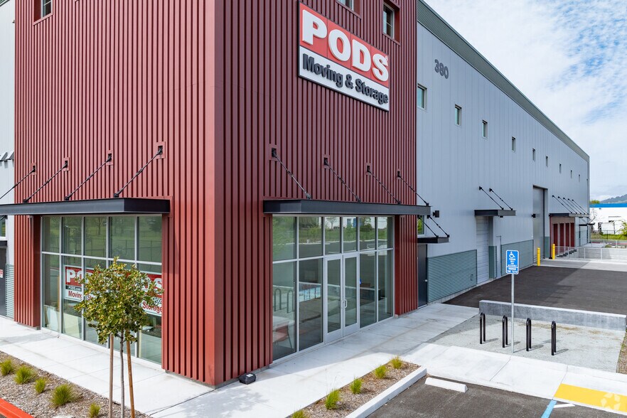 More Photos Of 390 Blodgett St, Cotati Warehouse For Lease