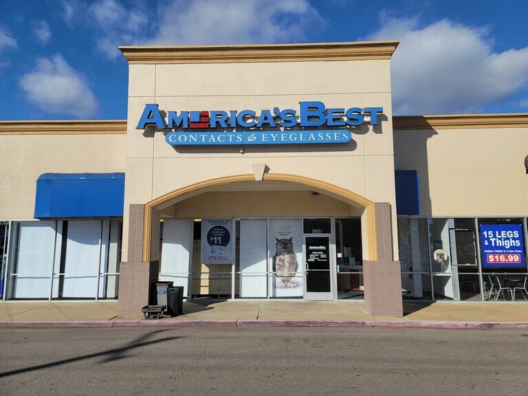 More Photos Of 4264-4320 Summer Ave, Memphis Unknown For Lease