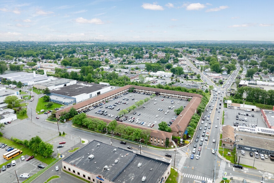 More Photos Of 2333 Morris Ave, Union Township Unknown For Lease