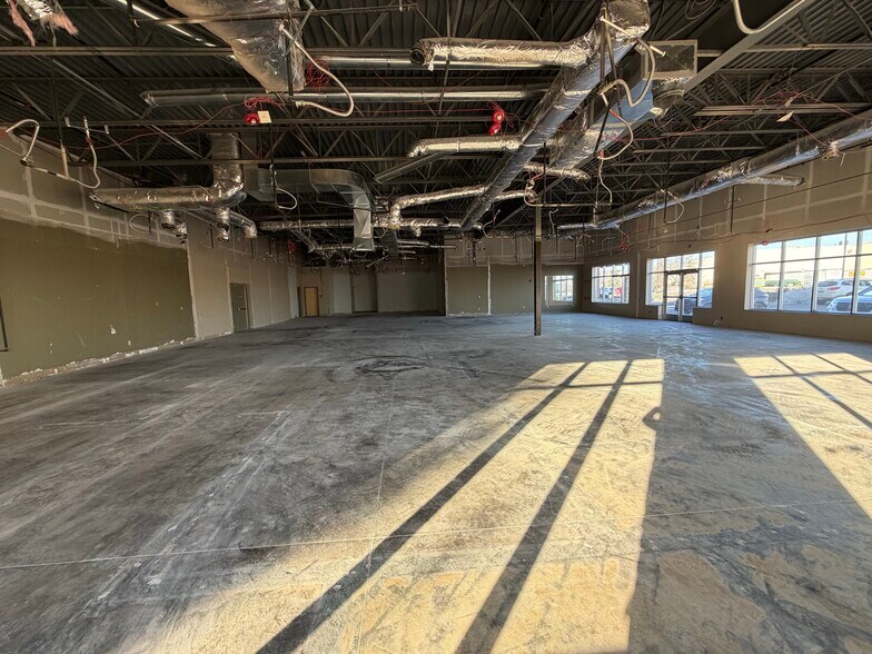 More Photos Of 2300 24th St NW, Bemidji Office For Lease