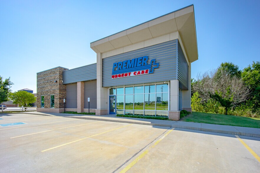 More Photos Of 2804 SW 134th St, Oklahoma City Medical For Sale