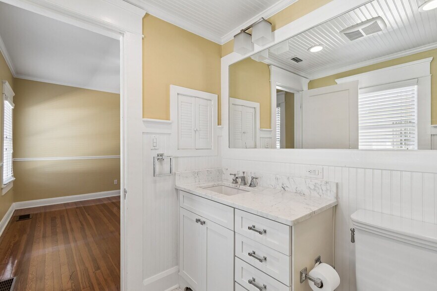 More Photos Of 1505 S Howard Ave, Tampa Office Residential For Lease