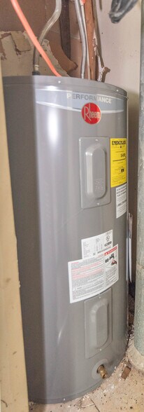 More Photos Of 332 S Franklintown Rd, Baltimore Apartments For Sale