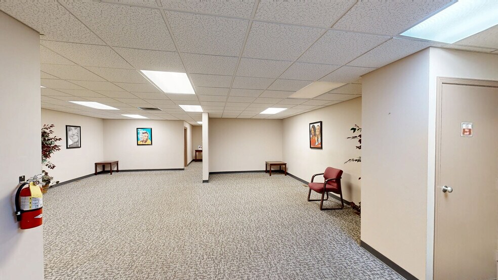 More Photos Of 1240 E Main St, Springfield Loft Creative Space For Sale