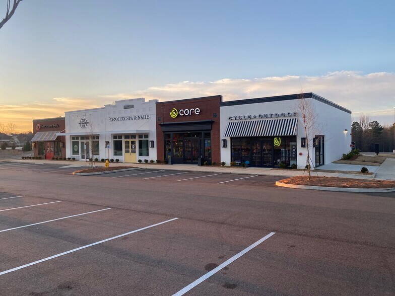 More Photos Of 900 Sisk Ave, Oxford Unknown For Lease