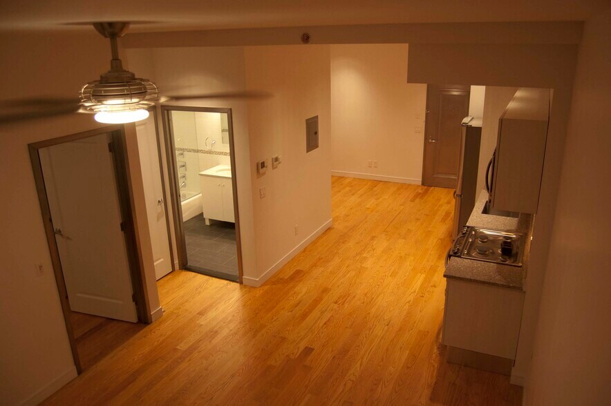 More Photos Of 114-116 Greenpoint Ave, Brooklyn Apartments For Sale