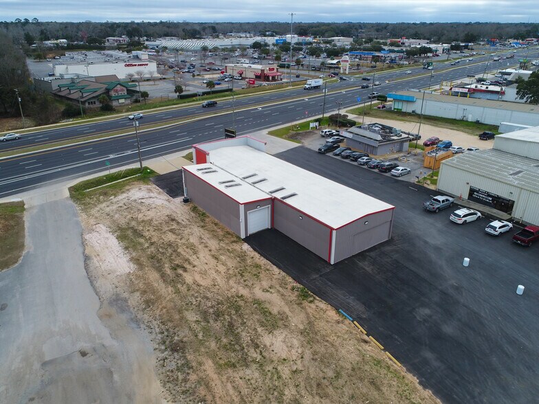 More Photos Of 8969 Pensacola Blvd, Pensacola Auto Repair For Sale