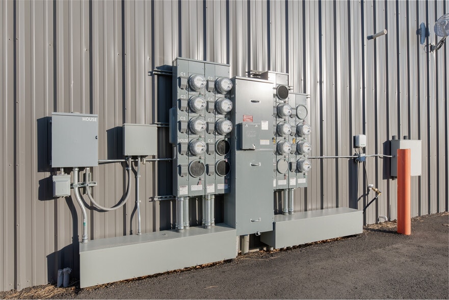 More Photos Of 543-583 Navajo Trail Dr, Pagosa Springs Warehouse For Sale