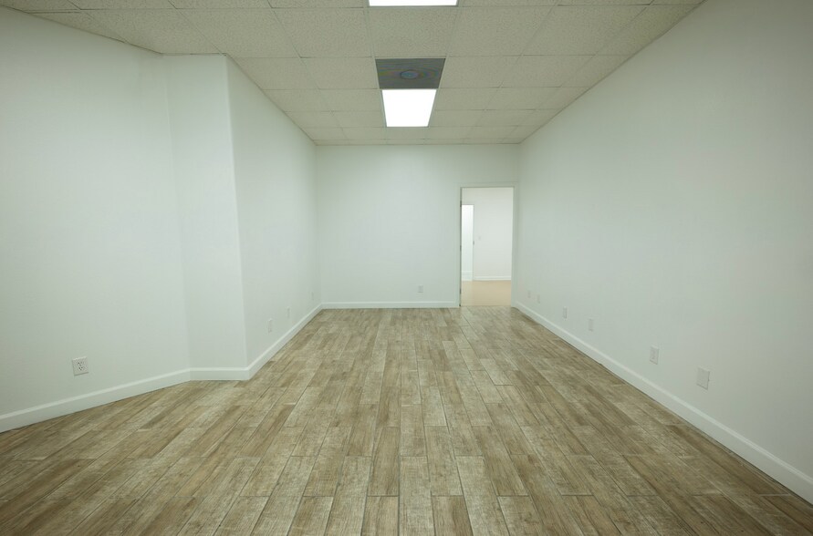 More Photos Of 1408 S Jones Blvd, Las Vegas Office Residential For Sale