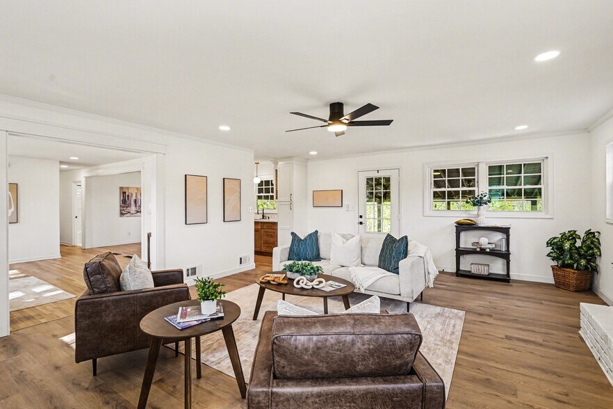 More Photos Of 3680 Bells Ferry Rd NW, Kennesaw Specialty For Sale