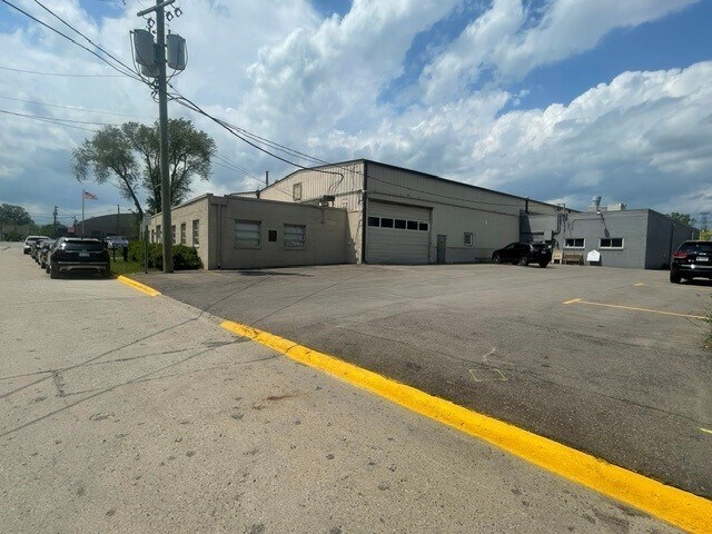 More Photos Of 2337 Cole St, Birmingham Flex For Lease