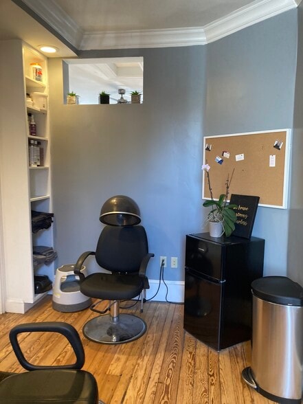 More Photos Of 421 S Washington St, Alexandria Storefront Retail Office For Lease