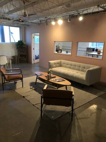 More Photos Of 2400 Curtis St, Denver Loft Creative Space For Lease