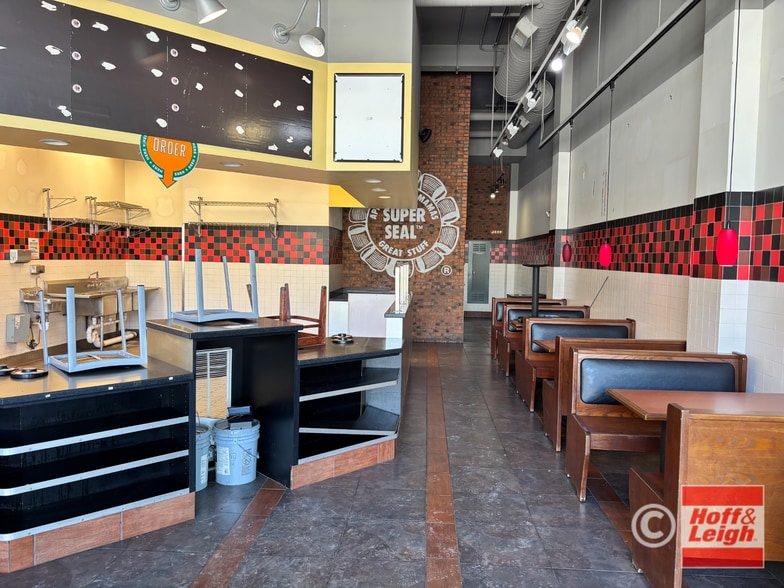 More Photos Of 1938 Euclid Ave, Cleveland Restaurant For Lease