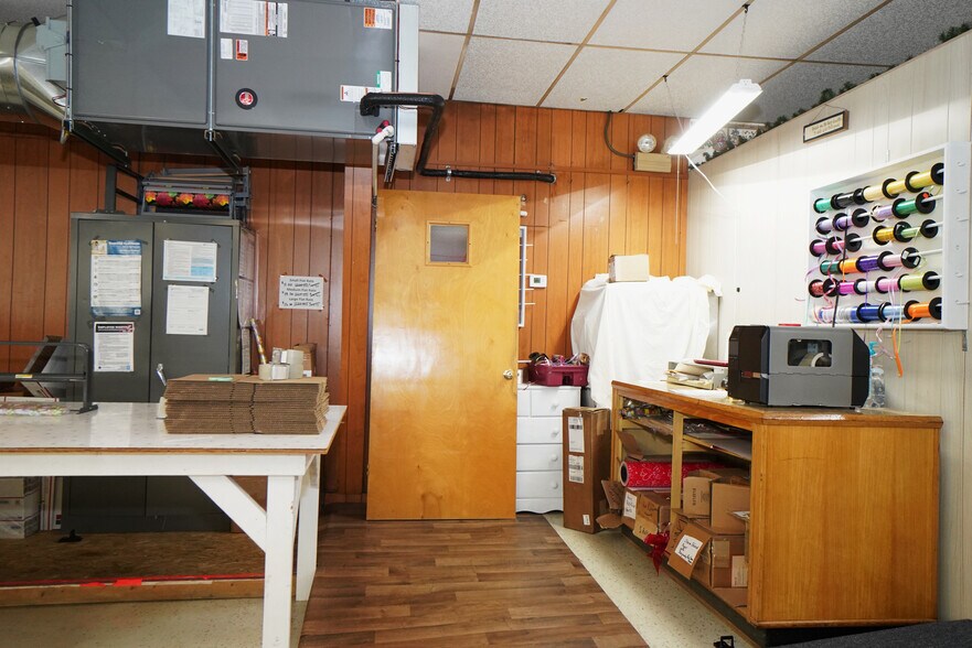 More Photos Of 1391 State Route 66, New Bethlehem Freestanding For Sale