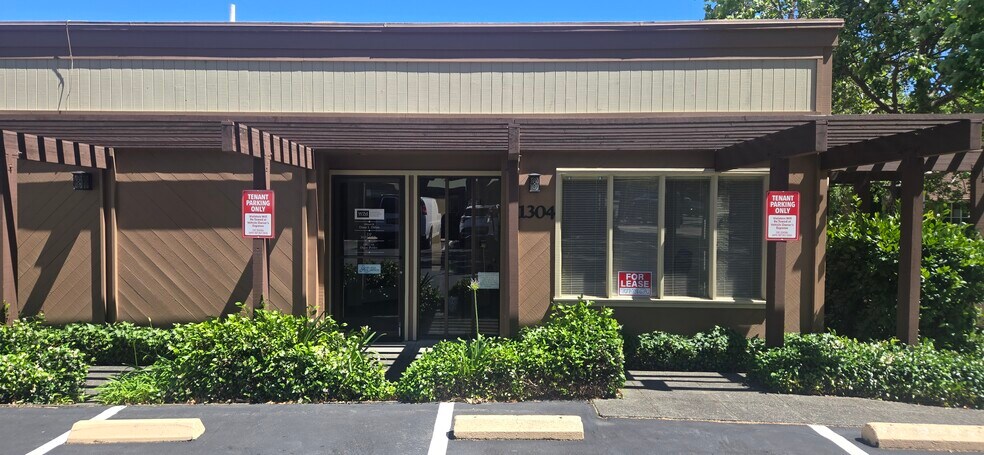 More Photos Of 1304 Oak Ave, Saint Helena Office For Lease