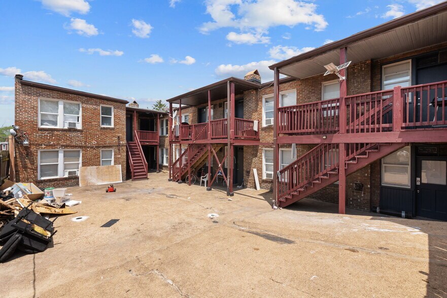 More Photos Of 5000 Virginia Ave, Saint Louis Apartments For Sale