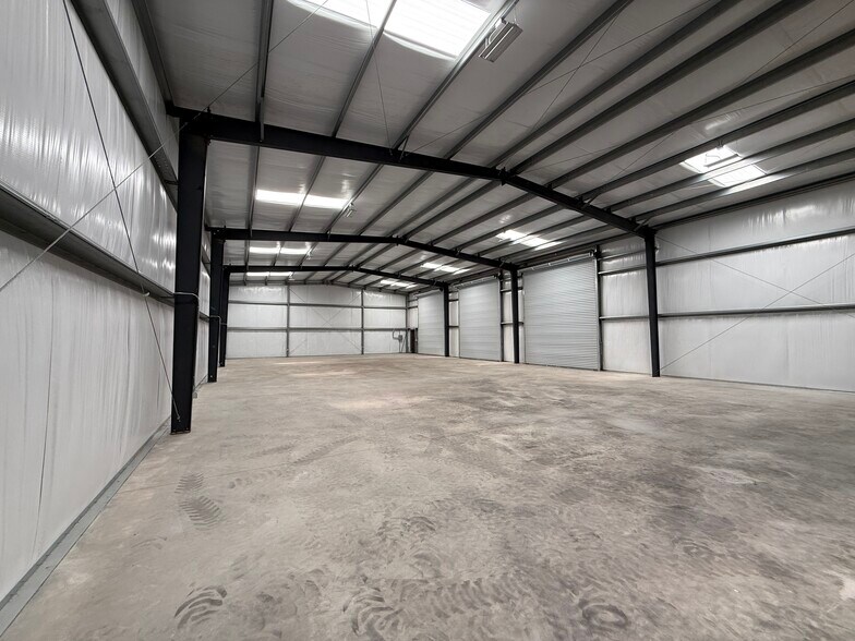More Photos Of 980 Zabel ln, El Paso Warehouse For Sale