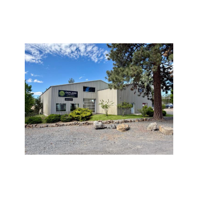 More Photos Of 940 SE 9th St, Bend Warehouse For Lease