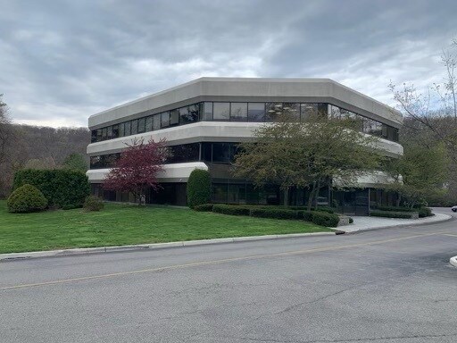 More Photos Of 245 Saw Mill River Rd, Hawthorne Office For Sale