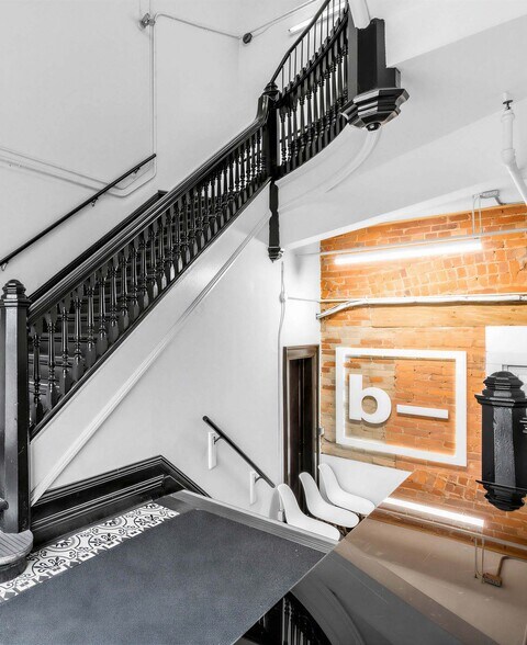 More Photos Of 761 Queen St W, Toronto General Retail For Sale