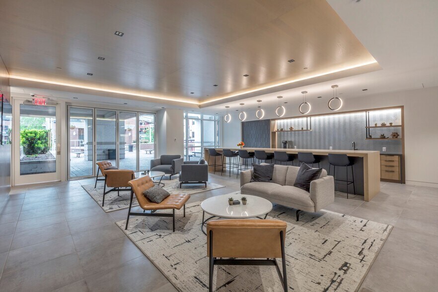 More Photos Of 211 Commerce St, Nashville Office For Lease