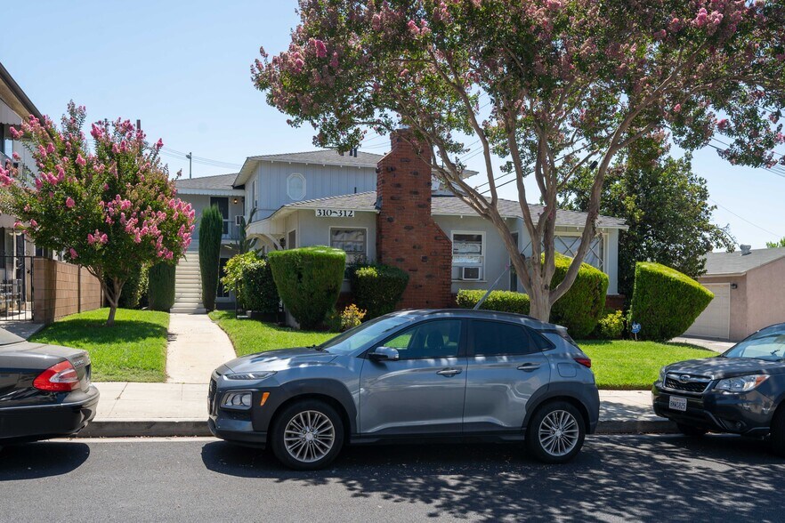 More Photos Of 310-312 Cornell Dr, Burbank Apartments For Sale