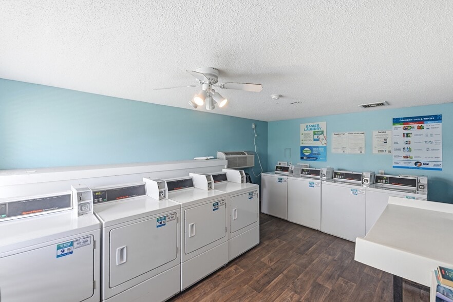 More Photos Of 322 Burkett Dr, Panama City Apartments For Sale