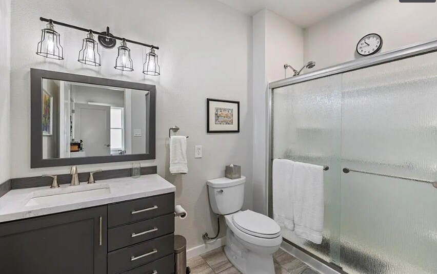 More Photos Of 296-300 Carmel Creekside Dr, Hutto Office Residential For Lease