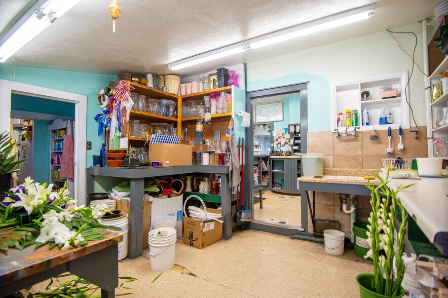 More Photos Of 30 N Market St, Cortez Garden Center For Sale