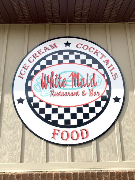 More Photos Of 301 Main Ave, Napoleon Restaurant For Sale