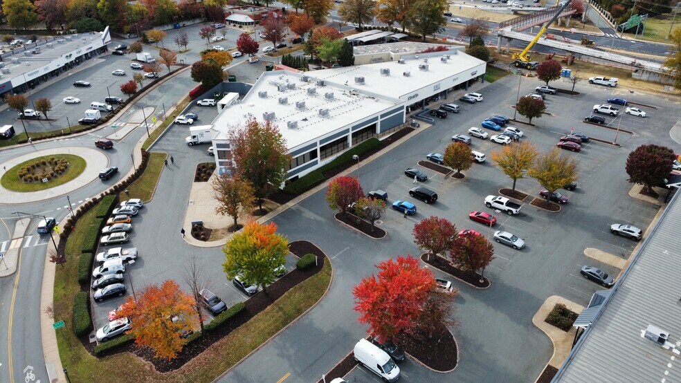 Primary Photo Of 364-398 Hillsdale Dr, Charlottesville General Retail For Lease