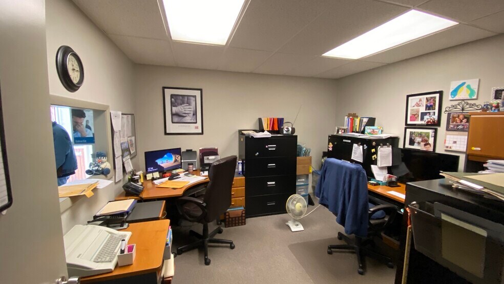 More Photos Of 309 S Main St, Phillipsburg Office For Sale