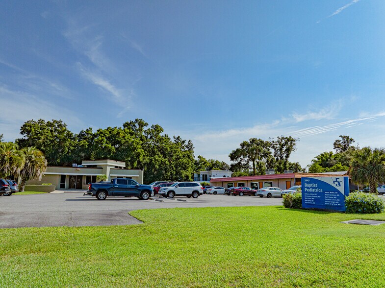 More Photos Of 3945 San Jose Park Dr, Jacksonville Medical For Sale